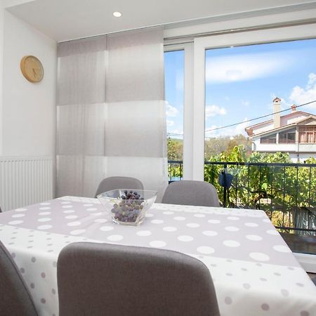 Apartment Falichi Plomin Ngoại thất bức ảnh
