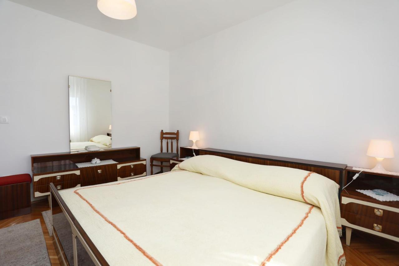 Apartment Falichi Plomin Ngoại thất bức ảnh