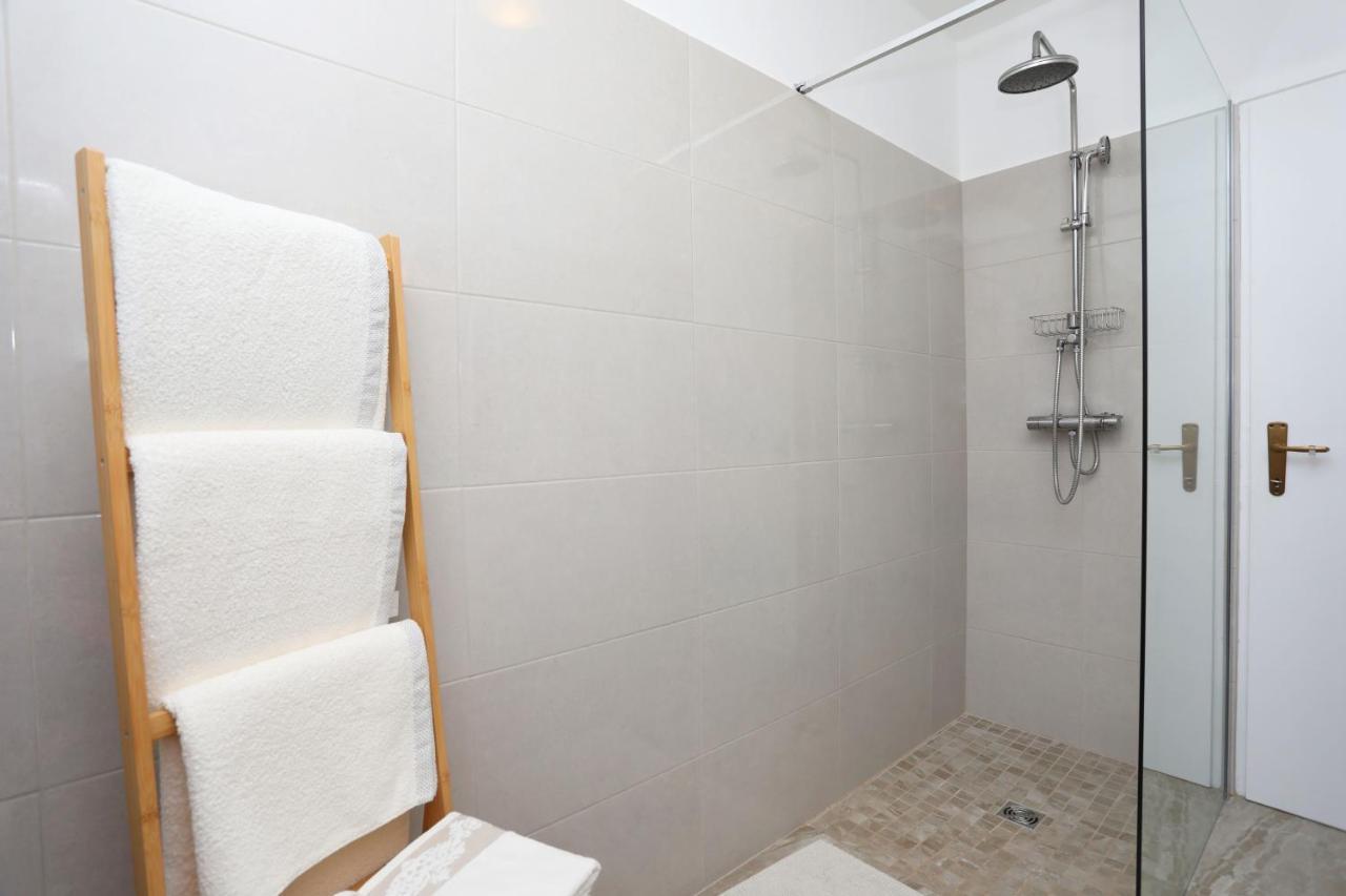 Apartment Falichi Plomin Ngoại thất bức ảnh